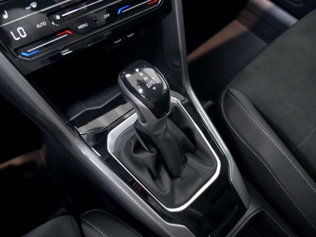 Fahrzeugabbildung Volkswagen T-Roc Style 2.0 TDI DSG | LED RFK ACC