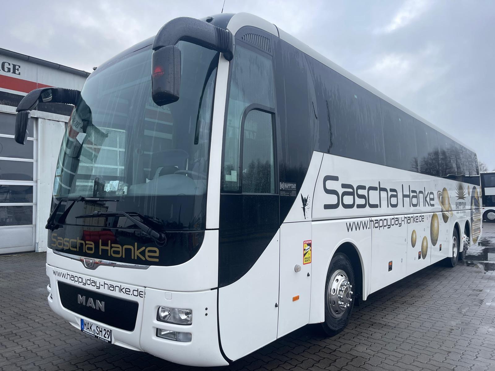 MAN Lions Coach R08, 57 Sitzplätze, Rollstuhllift