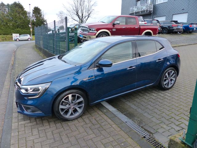 Renault MeganeIVLim.1.2Ltr.Autom.SZG.GRA.DAB.BT.NAV.Bose