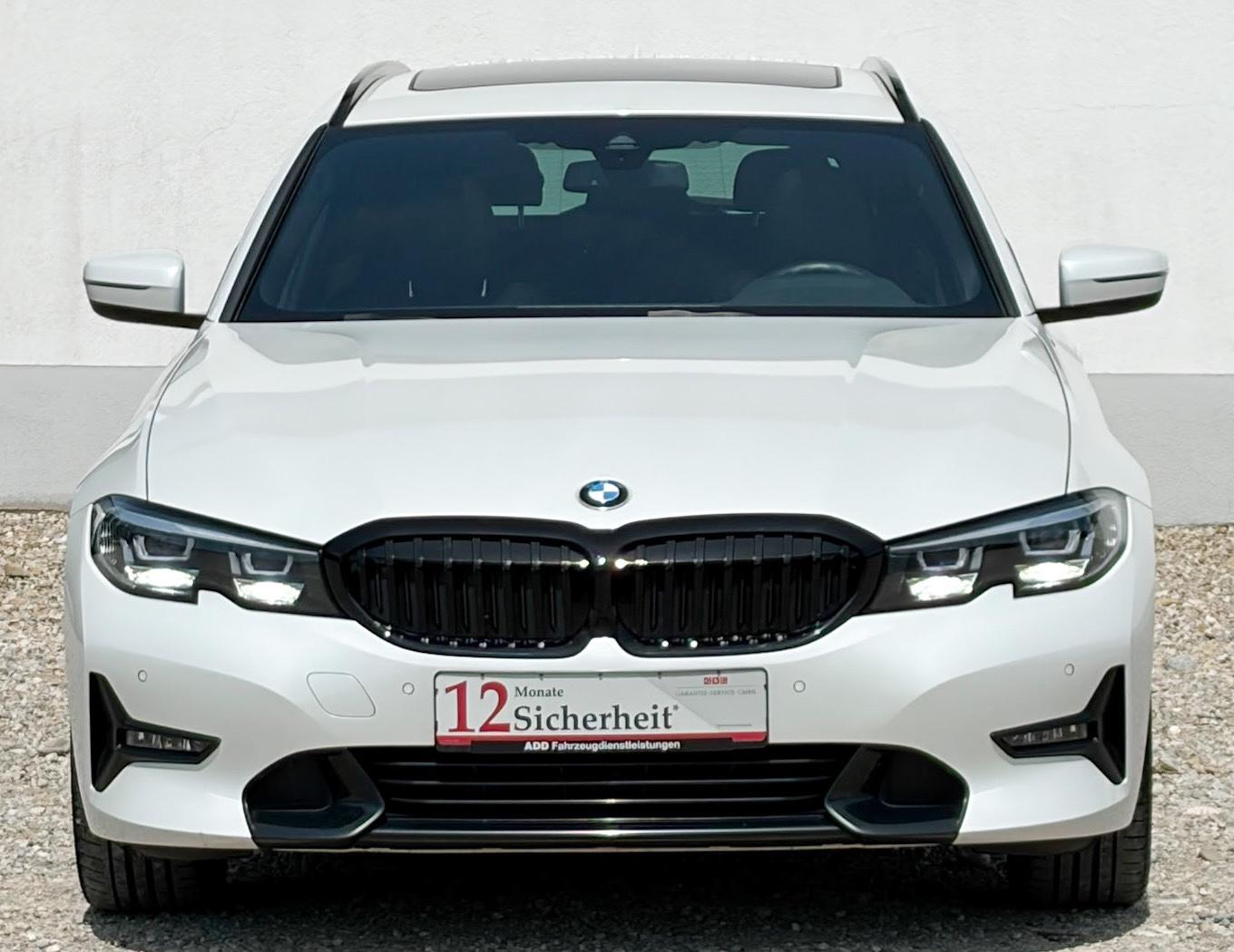 BMW 320d xDrive Sport L,AHK,Pano,el. Sitze,1 Hd.