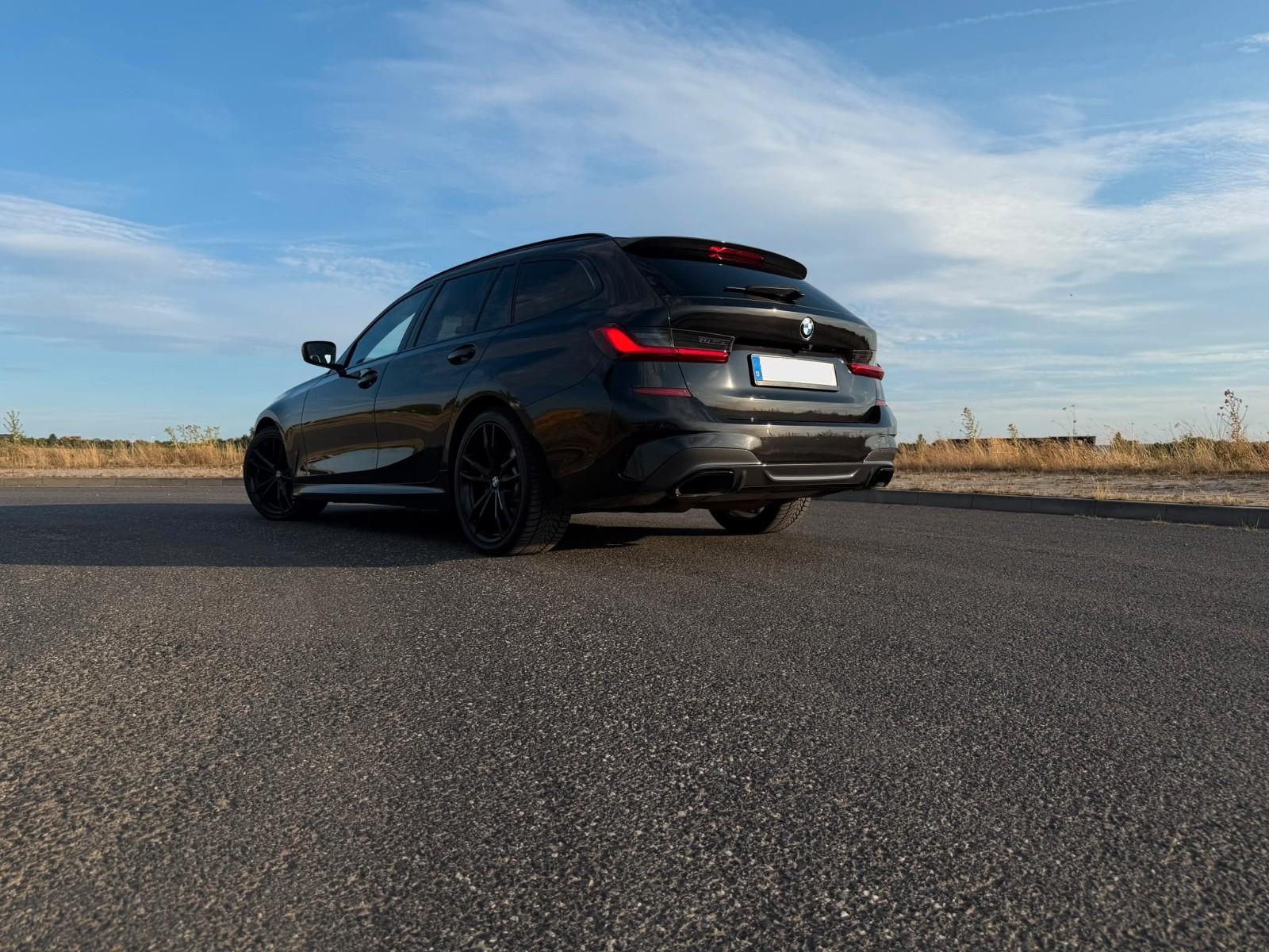 BMW M340i x-Drive Touring