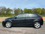 Kia cee'd / Ceed 1.6 CVVT Klimaauto. PDC Sitzheizung - Kia Gebrauchtwagen von 2011