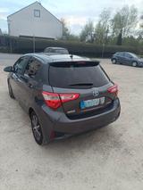 Toyota Yaris 1,5-l-VVT-i Hybrid CVT Y20 Club Y20 Club - Toyota Yaris: Club