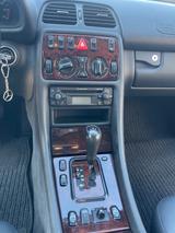 Mercedes-Benz CLK 320 ELEGANCE - Mercedes-Benz Coupé aus dem Jahr 2000