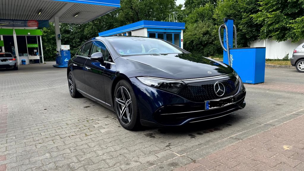 Image of Mercedes-Benz EQS