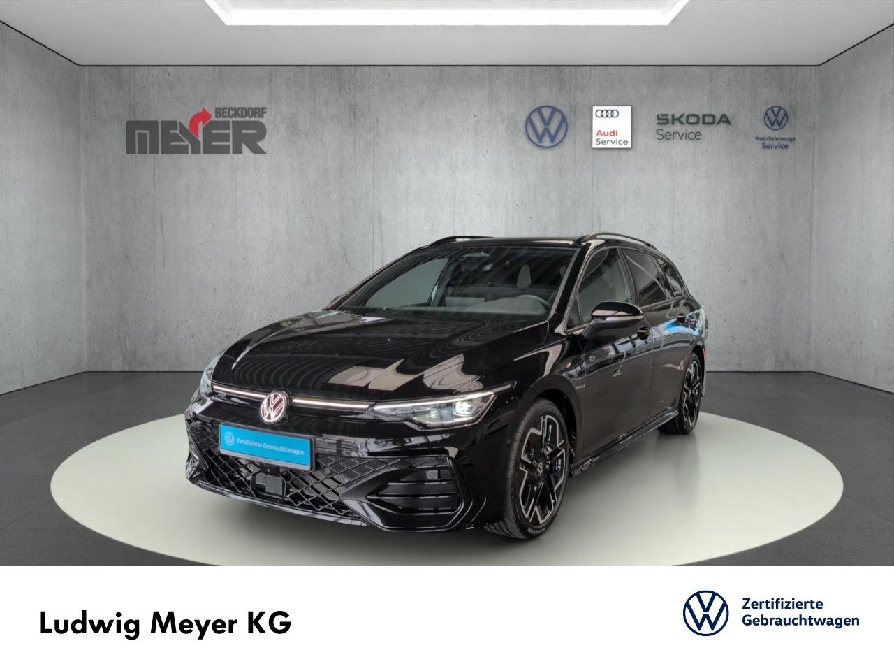 Golf Variant R-Line 1.5 eTSI DSG *Black Style*