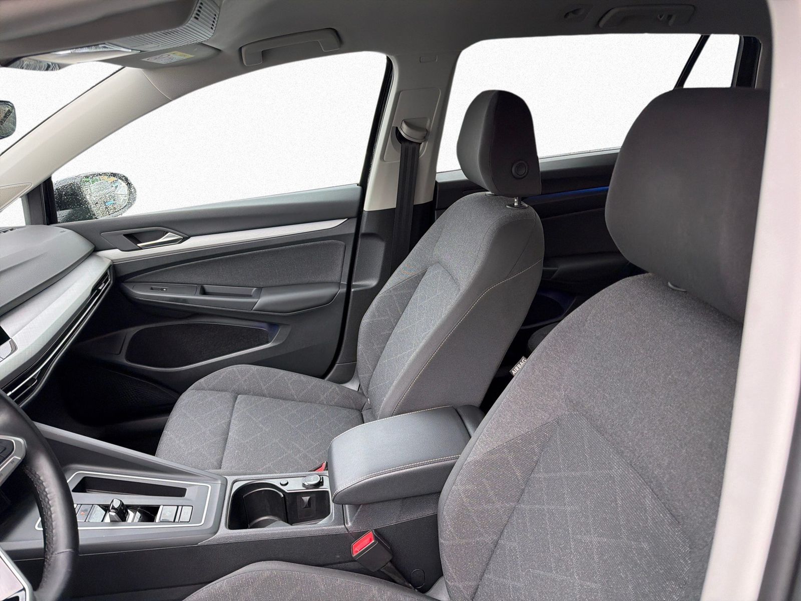 Volkswagen Golf - Bild 11