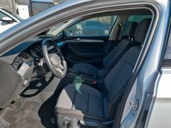 Fahrzeugabbildung Volkswagen Passat Variant 2.0 TDI DSG Business AHK KAMERA