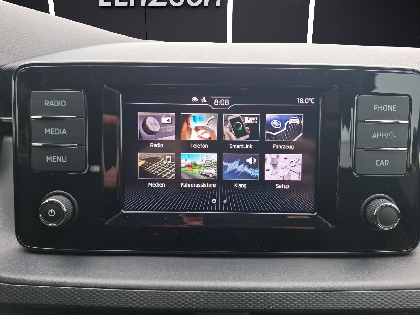 Fahrzeugabbildung SKODA Scala TSI Ambition LED Klima PDC SHZ GRA  LM