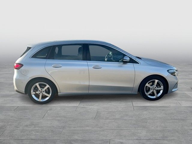 Mercedes-Benz B 200 d Advanced Kamera Multibeam Navigation foto 5