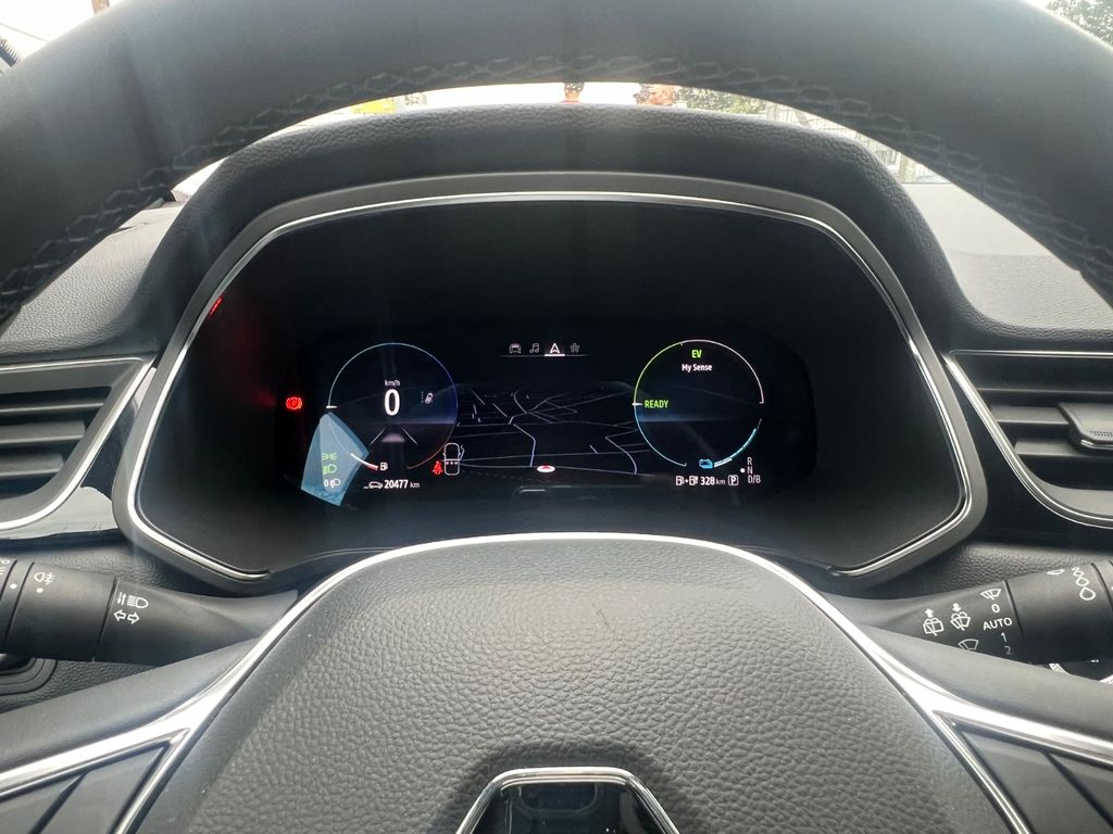 Renault Captur II 1.6 E-TECH PLUG-in Hybrid Rive Gauche Renault Captur II 1.6 E-TECH PLUG-in Hybrid Rive Gauche