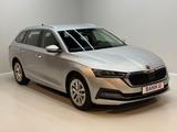 Skoda Octavia Business Executive *ACC*Kamera*AHK*LED - Skoda Octavia: Business