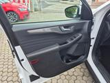 Ford Kuga Titanium*4x4*Navi*Automatik* - Ford Kuga mit Diesel-Antrieb: Automatik