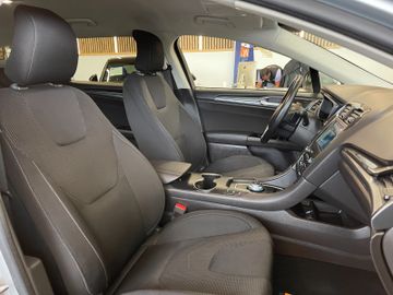 Ford Mondeo Turnier Titanium Aut.*NAVI*ACC*KAMERA*LED