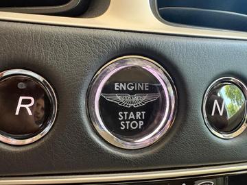 صورة مصغرة 50 لـ 2016 Aston Martin DB11