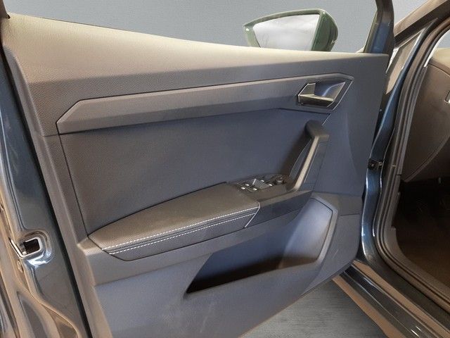 Fahrzeugabbildung Seat Arona Style 1.0TSI LED SitzHz 18"Alu Klimaaut.