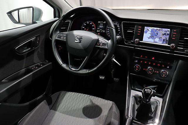 Leon 1.4 TSI Style 125 PS PDC NAVI SHZ BT ZV
