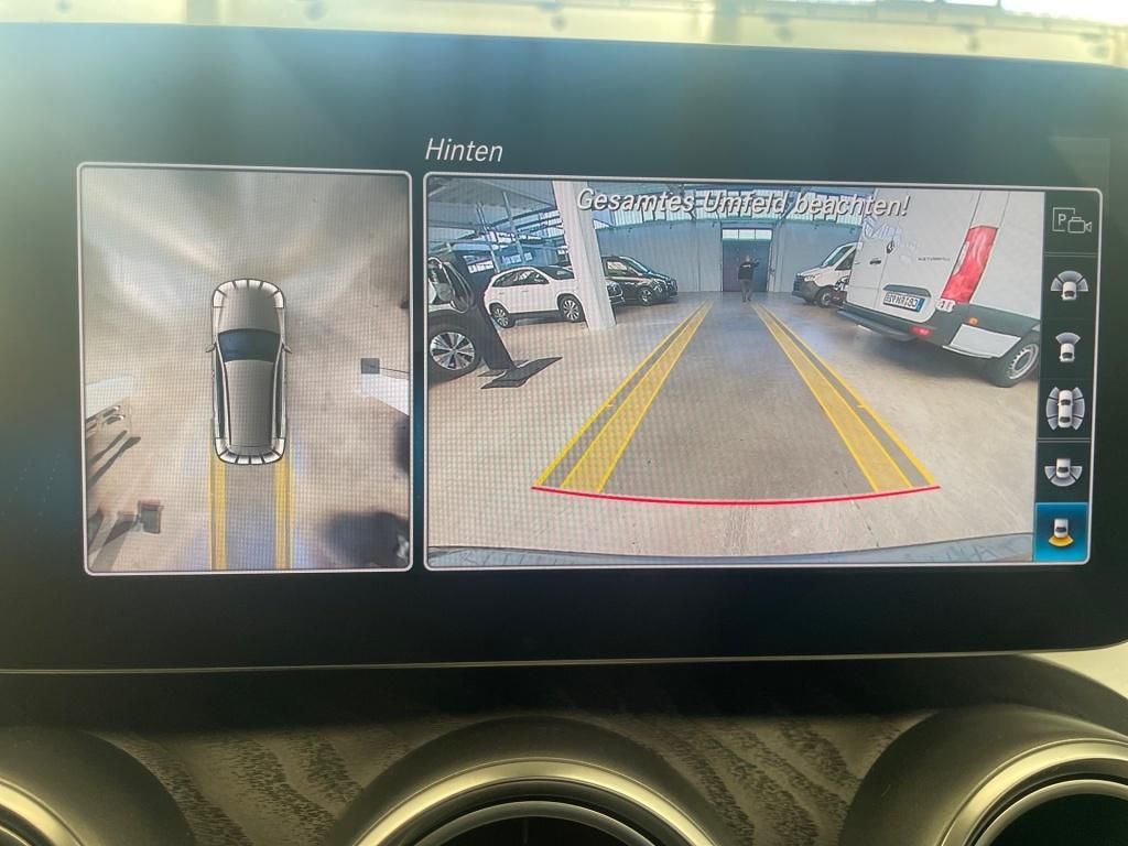 Fahrzeugabbildung Mercedes-Benz C 300 T Avantg. Night ACC Pano 360° Airmatic LED