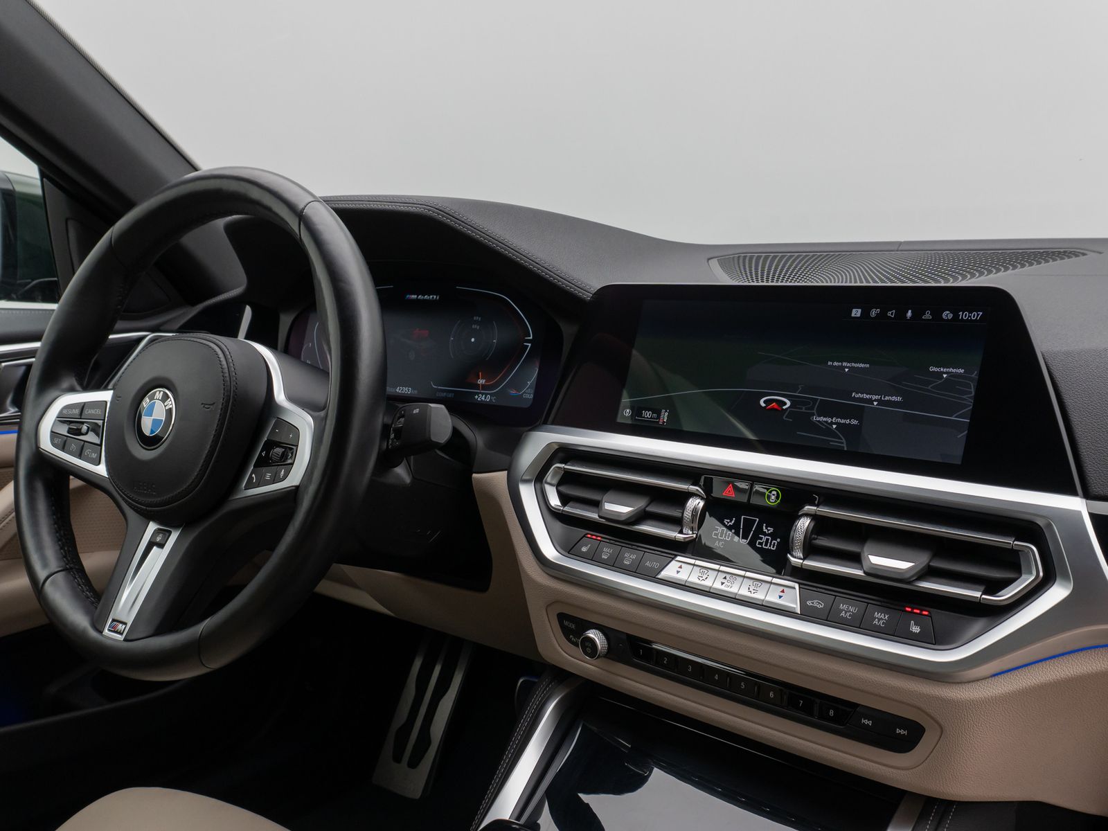 Fahrzeugabbildung BMW M440i Kamera Laser HUD DAB HiFi Komfort Alarm 19