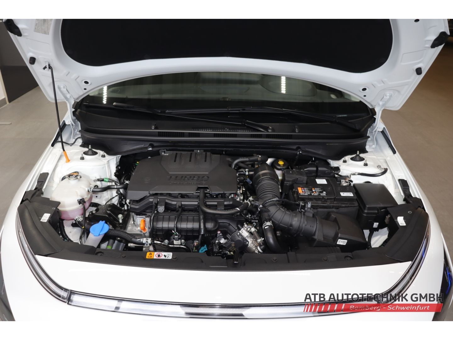 Fahrzeugabbildung Hyundai BAYON MY25 Trend 1.0 T-GDI 100 PS 7-DCT 2WD Komf