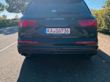 Audi Q7 - 12