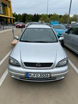 Opel Astra 1.6 Njoy Njoy - Opel Astra aus 2004: Kombi