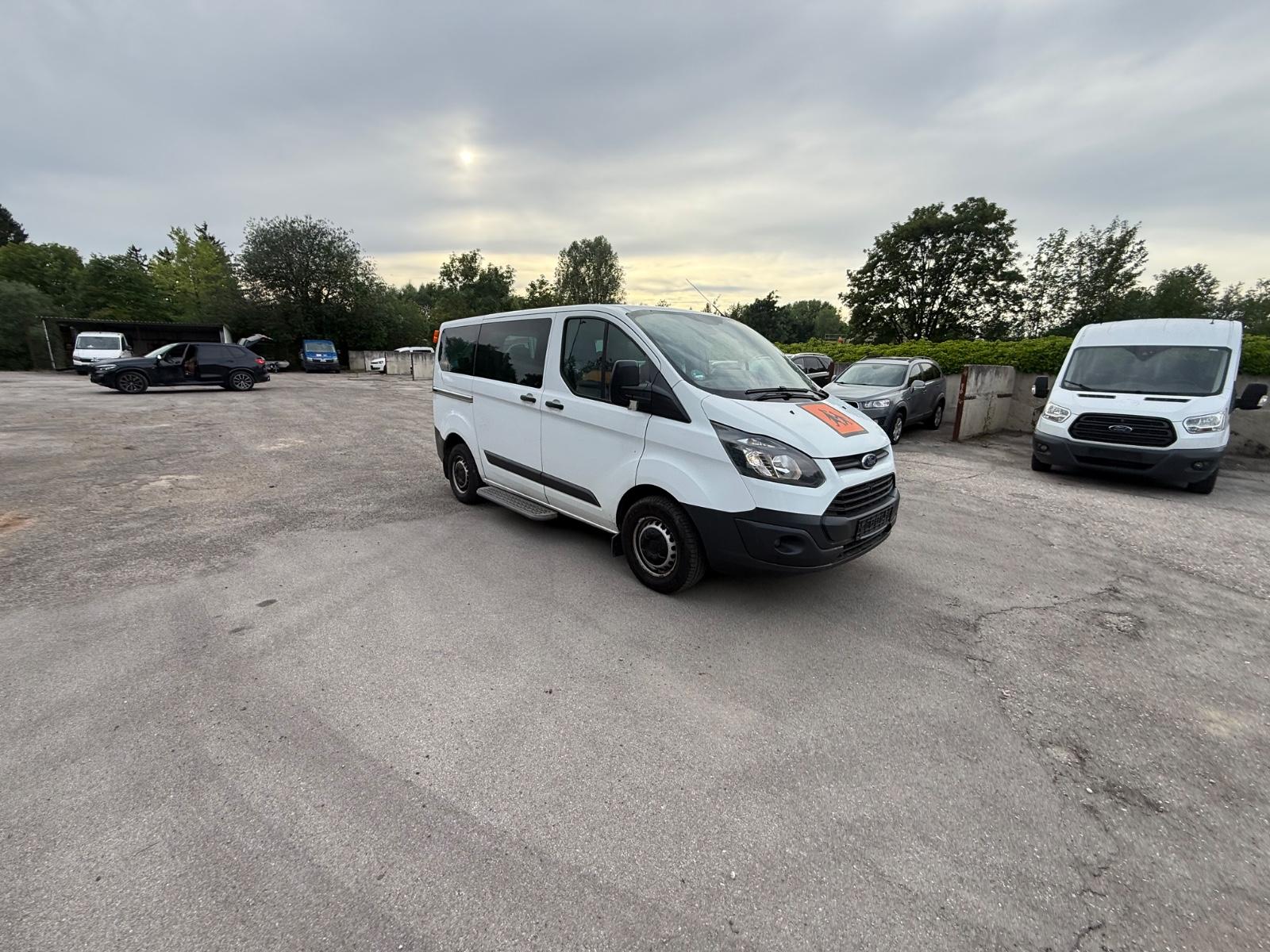 Ford Transit/Tourneo Custom Kombi 300 L1