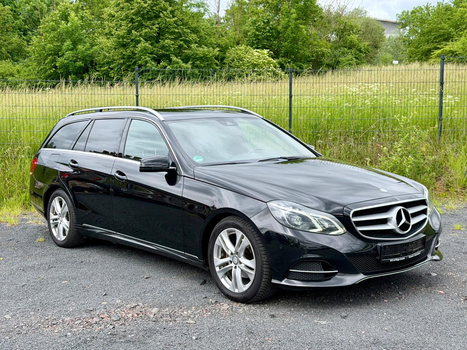Mercedes-Benz E 200*T-Modell*AHK*LED*Standheiz*Navi*Avantgarde
