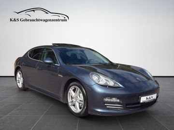 Porsche Panamera - 3