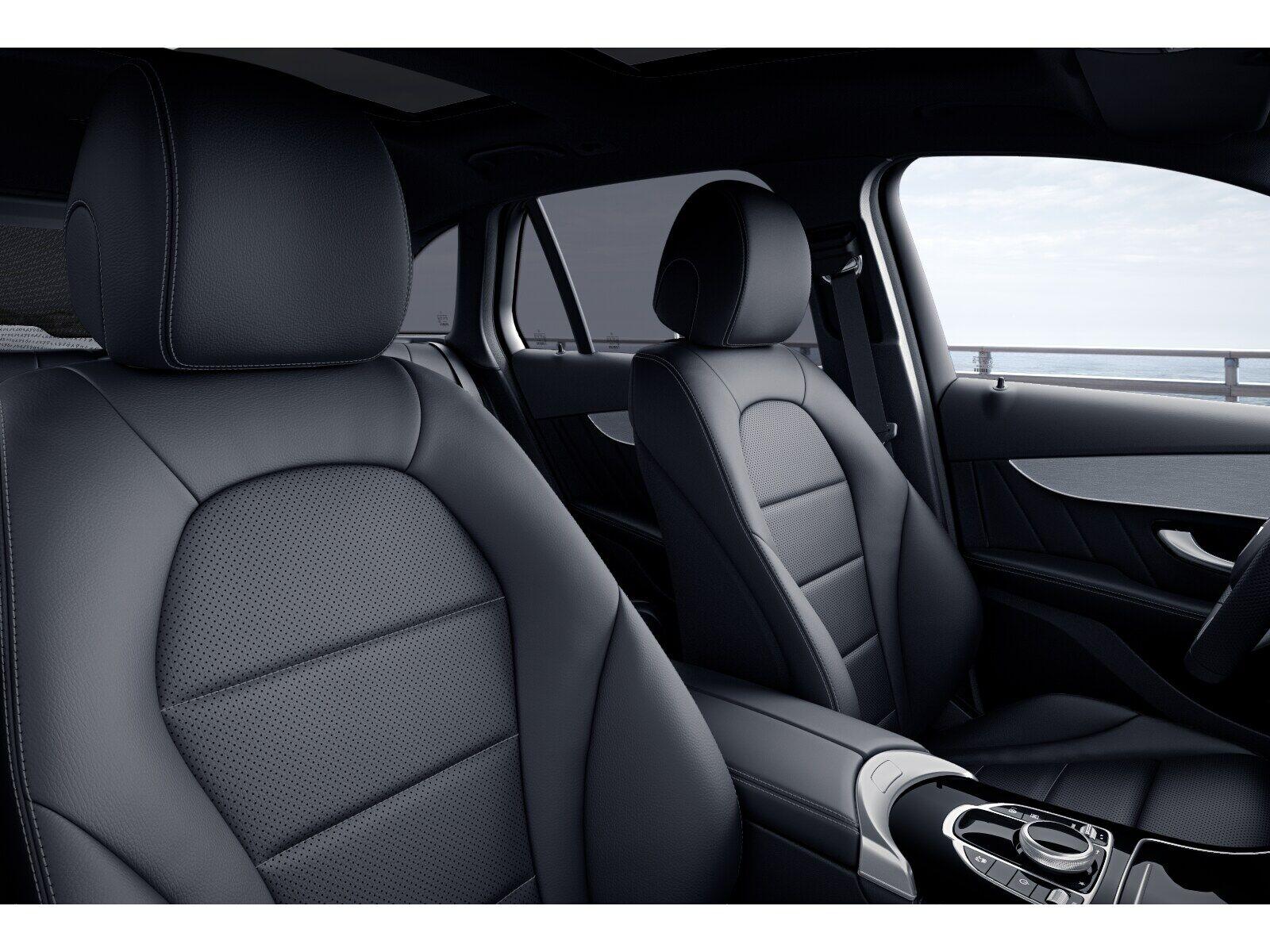 Mercedes-Benz GLC 300 4M AMG+NIGHT+AHK+DISTR.+PANO+LED+360-KAM