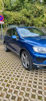 Volkswagen VW TOUAREG 7P Exklusive 3.0 TDI 4motion  2... - Volkswagen Touareg: 2.0