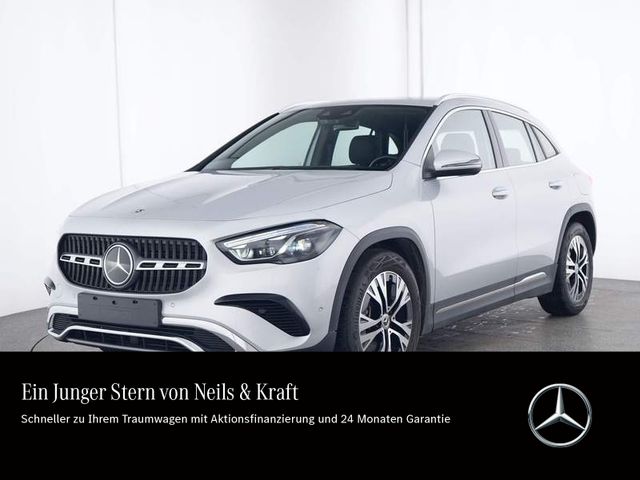 Mercedes-Benz GLA 250 4M PROGRESSIVE+STANDH+AHK+DISTRONIC+KAM.