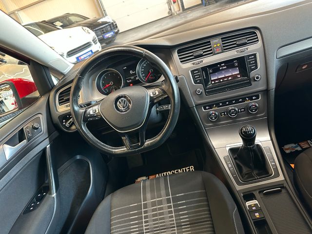 Volkswagen Golf VII Lim. Lounge BMT *PDC*
