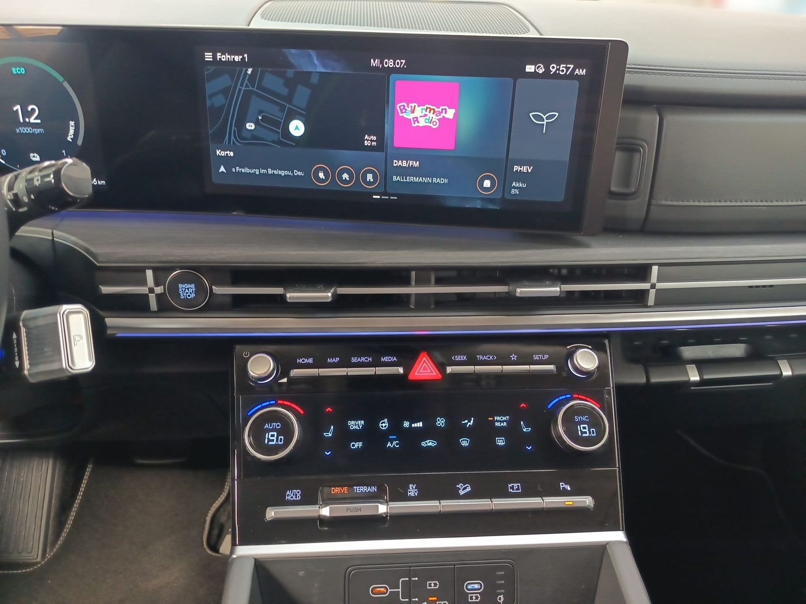Hyundai Santa Fe – Bild 16