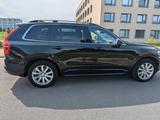 Volvo XC90 D5 AWD Geartronic Momentum Momentum - Volvo XC90 mit Diesel-Antrieb: Geländewagen