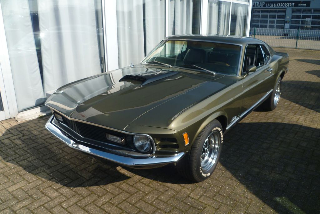 Ford Mustang
