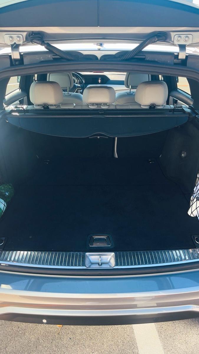 Mercedes-Benz 300 2011 — photo 8