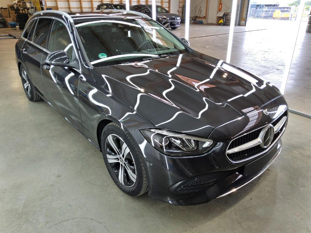 Image of Mercedes-Benz C 220