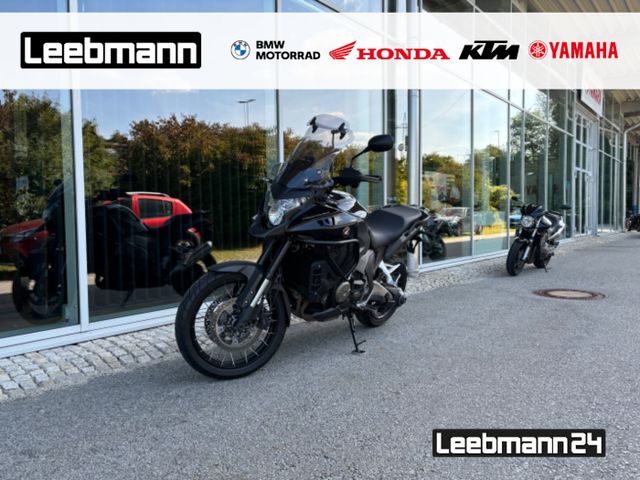 Honda VFR 1200 X DCT, Windschild, Hinterradabdeckung