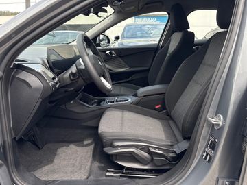 BMW 120 DAB LED Komfortzg. Parkassistent Klimaaut.