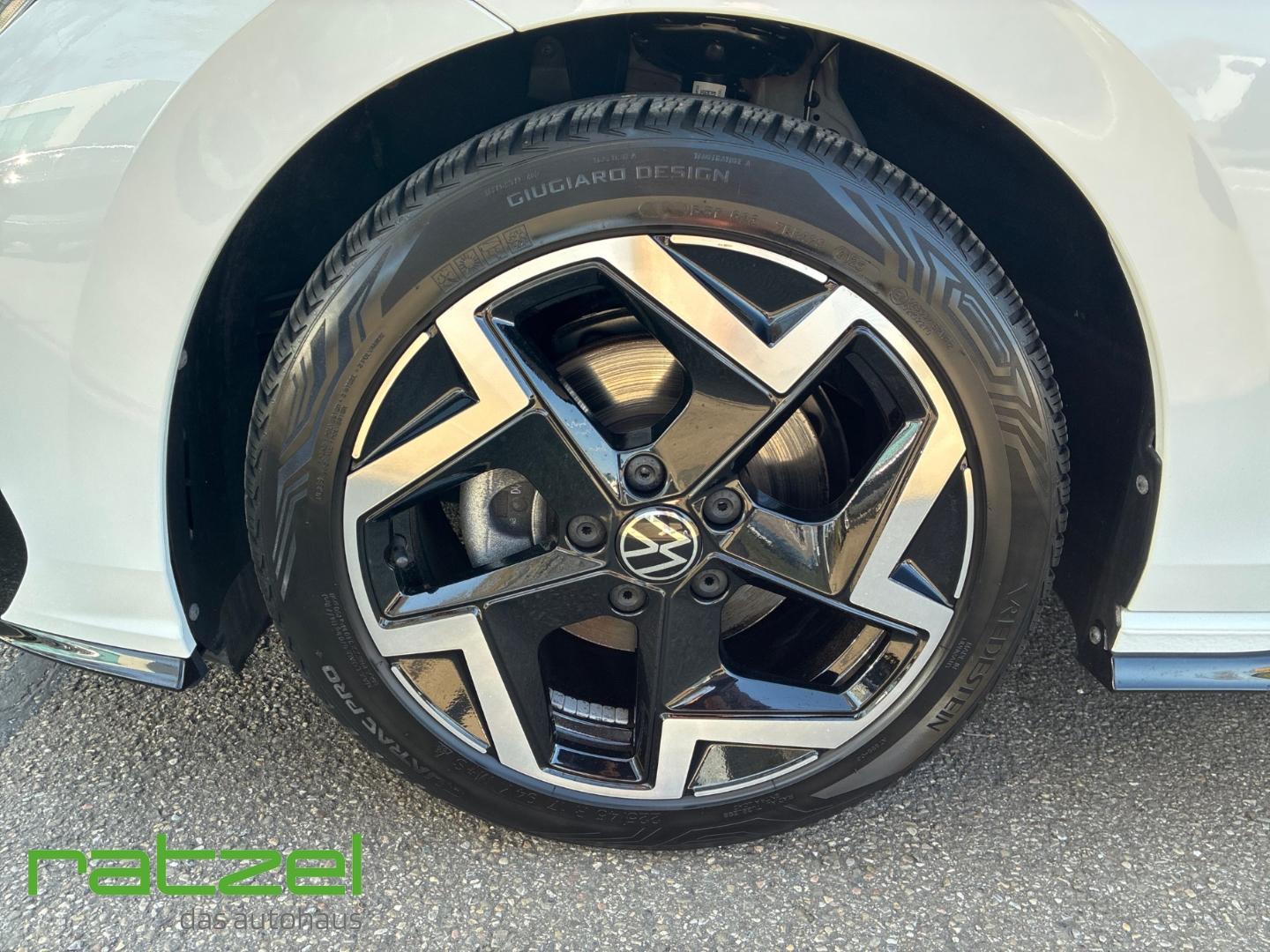 Volkswagen Golf Variant R-Line 1.5 eTSI DSG Kamera ACC Digi, миниатюра 11