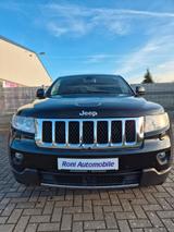 Jeep Grand Cherokee 3.0 CRD Overland Pano+AHK+Tüv neu - Jeep Grand Cherokee aus 2012: Overland