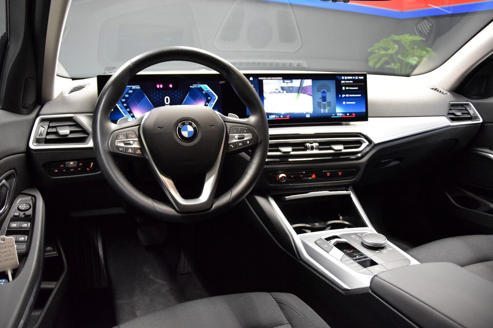 Fahrzeugabbildung BMW 320d xDrive Touring Autom HuD LED ACC AHK Kamera