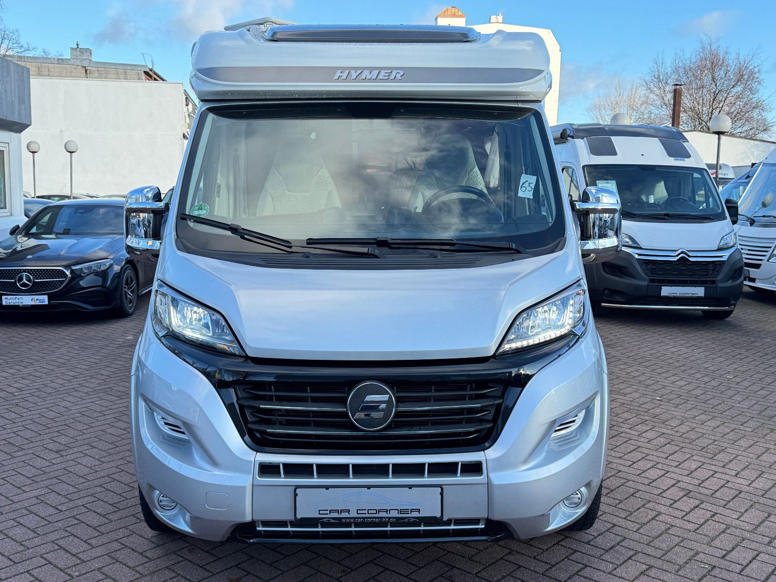 Fahrzeugabbildung HYMER / ERIBA / HYMERCAR EXSIS T 688 FIAT ALKO 2X TV SAT SOLAR AHK PANO