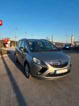 Opel Zafira Tourer 1.8 Edition - Opel Zafira Tourer in Stuttgart