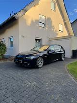 BMW 530d Touring F11, M-Paket, elektr. AHK, TÜV neu - BMW 530: 530d F11