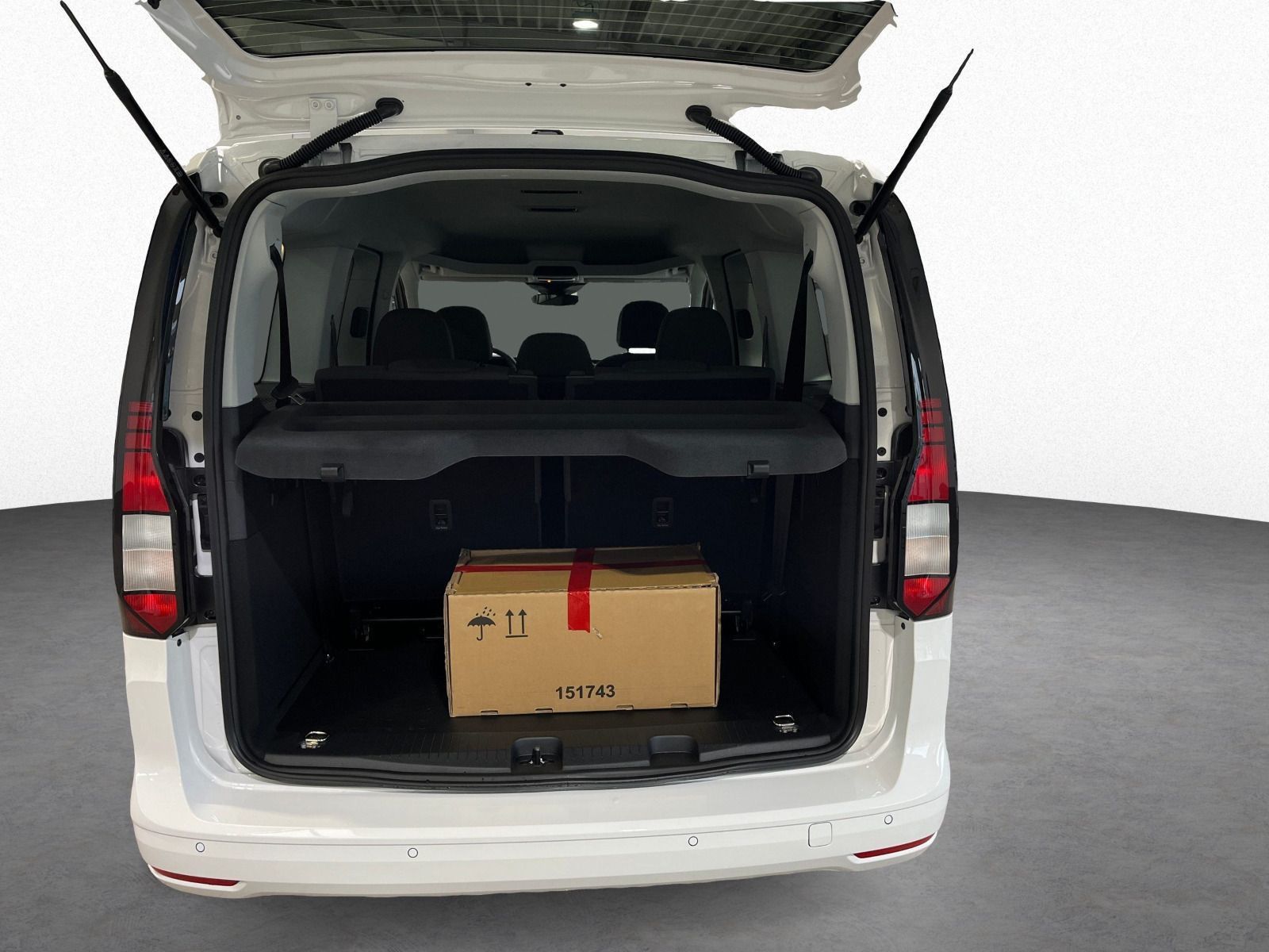 Volkswagen Caddy Maxi - Bild 14