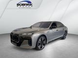 BMW M760 e xDrive Lim. Hybrid M Sport Executive Pano - BMW M760 Neuwagen