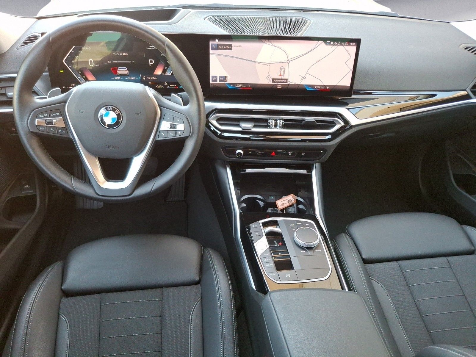 BMW 318d Automatik Innovationsp. Klimaaut. Glasdach foto 11