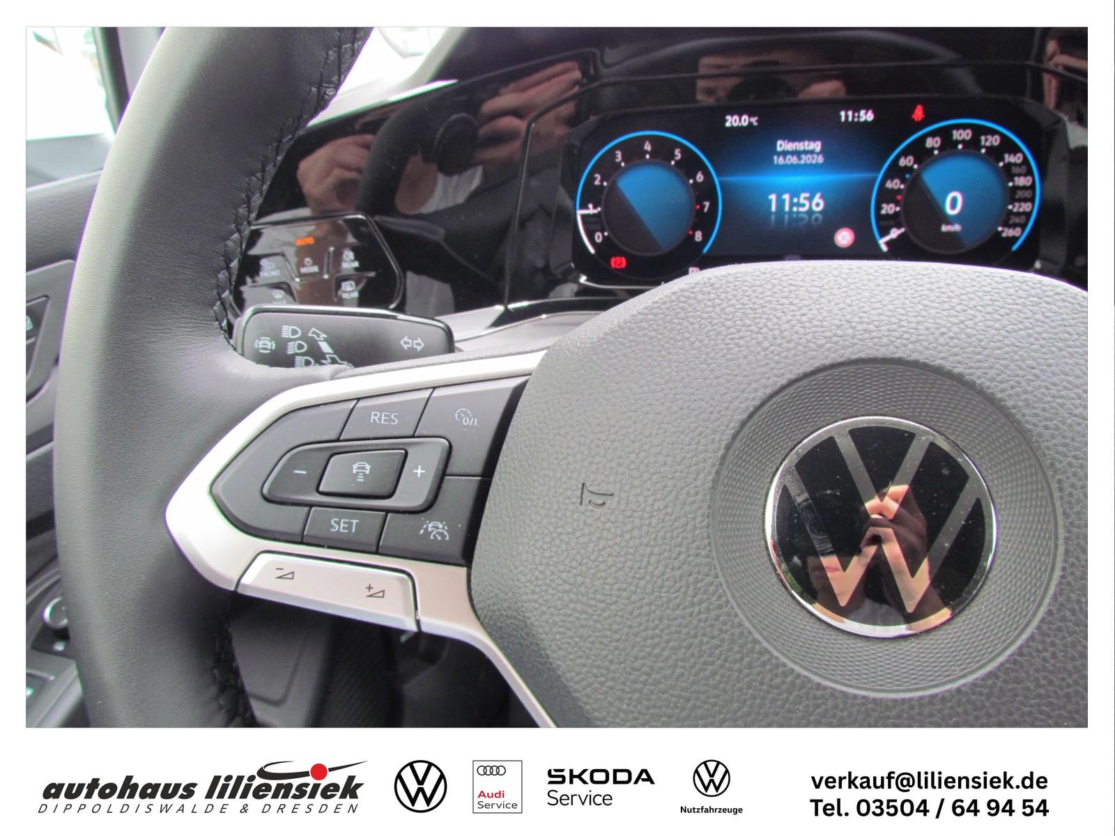 Volkswagen Golf 8 Variant 1.5 TSI Style 1HAND/AHK/NAVI/LED, миниатюра 14
